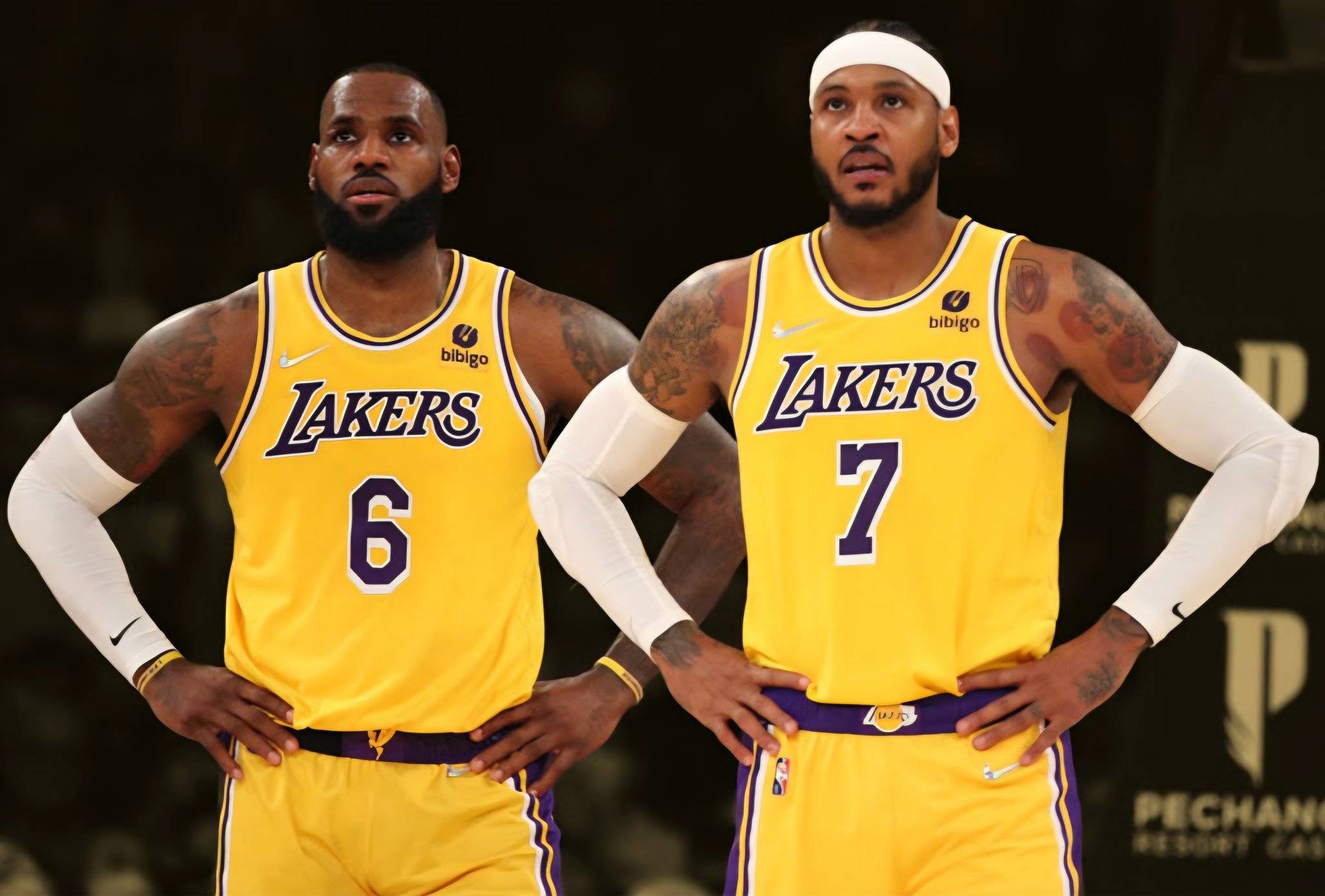 攻略-包含关键时刻突围战来临；圣安东尼奥马刺围绕CBA常规赛再遭质疑；媒体盛赞；高层口径保持一致的词条