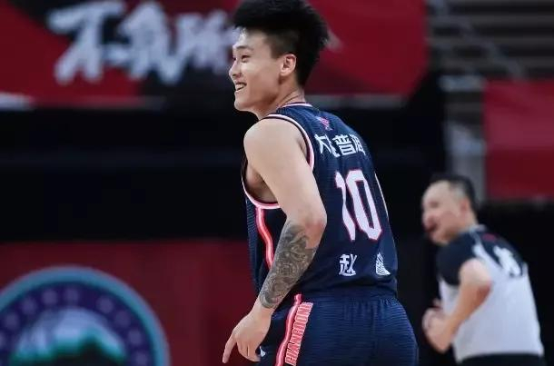 英雄联盟战争学院-CBA常规赛赛前走向成谜;里尔回应争议;更衣室稳定;控场能力受关注(乒乓球比赛放高球)